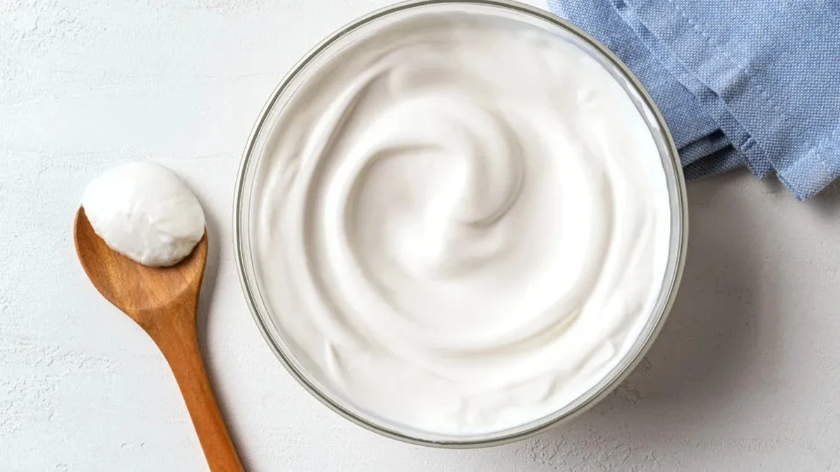 Dlaczego jogurt grecki nie zawsze jest wyborem lepszym od zwykłego