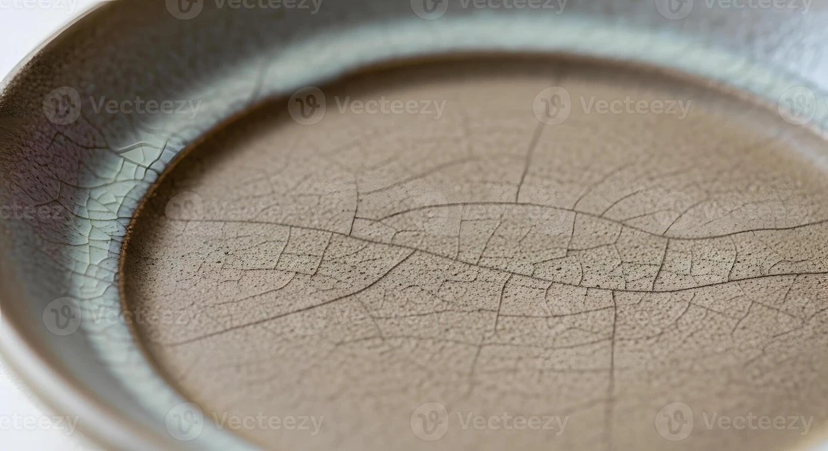 dlaczegopowinie-extra-1.webp Dlaczego powinieneś wyrzucić wyszczerbiony talerz, nawet jeśli to pamiątka po babci - image 1