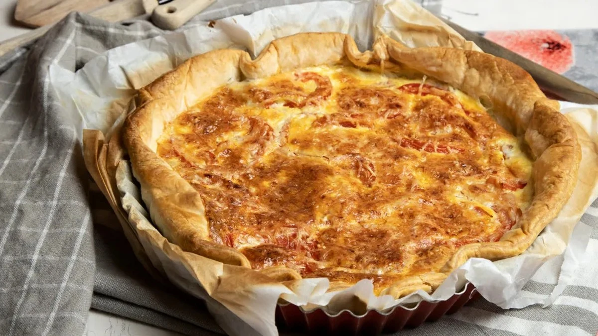 Dlaczego doświadczeni domowi kucharze zawsze wybierają quiche z tuńczykiem na wycieczki za miasto