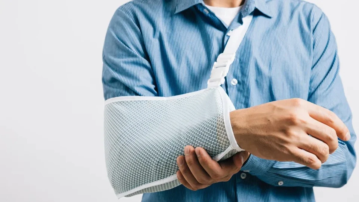 Złamanie ręki: jak przyspieszyć zrost kości i wrócić do pełnej sprawności