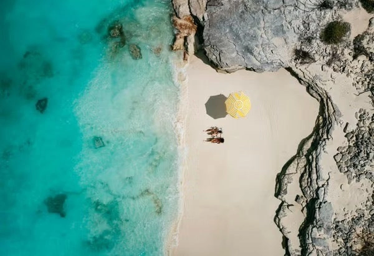 Cztery wyspy na Karaibach, o których biura podróży rzadko wspominają - image 1