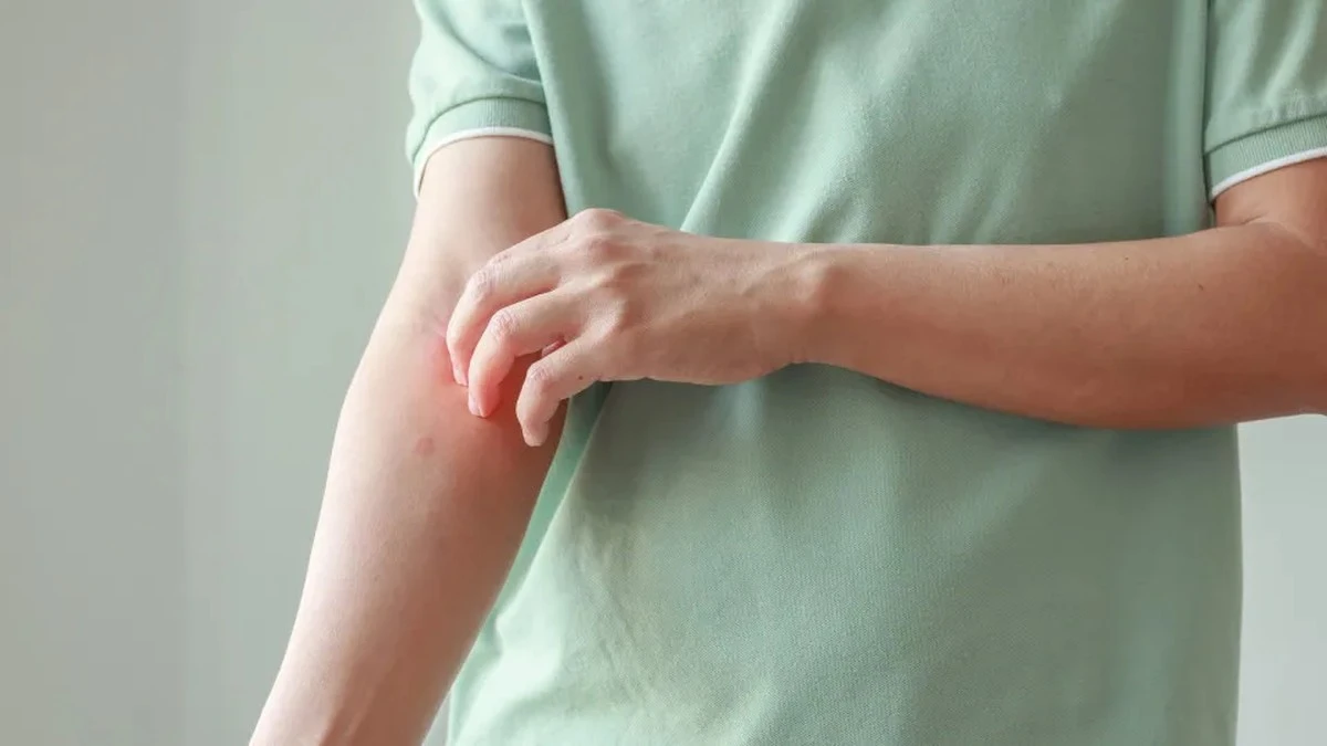 Dlaczego skóra swędzi zaraz po gorącym prysznicu