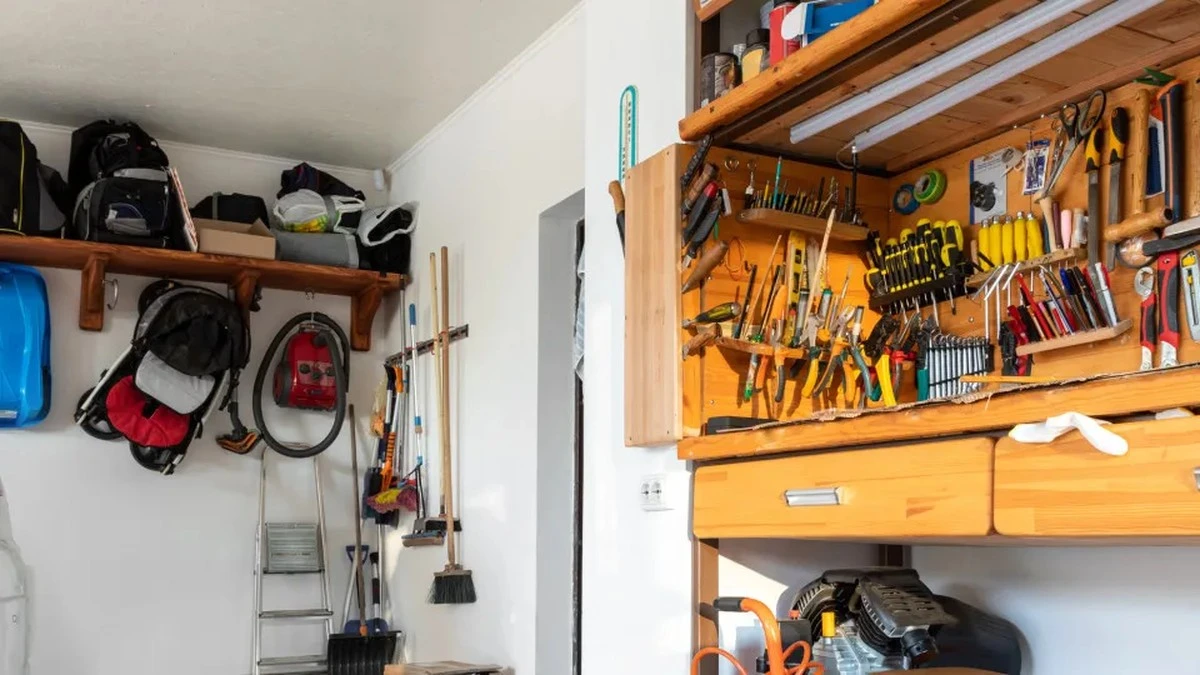 Dlaczego warto wynieść puszki z garażu jeszcze przed końcem tygodnia