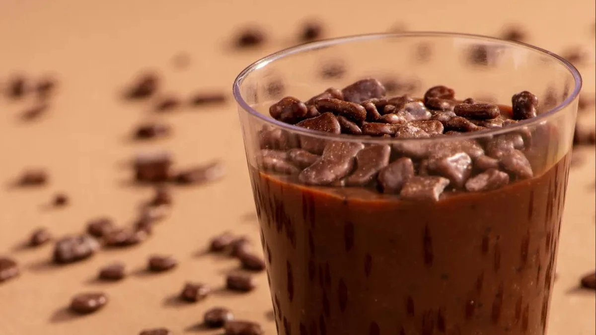 Ten deser z mikrofalówki to trik dietetyków na napady głodu