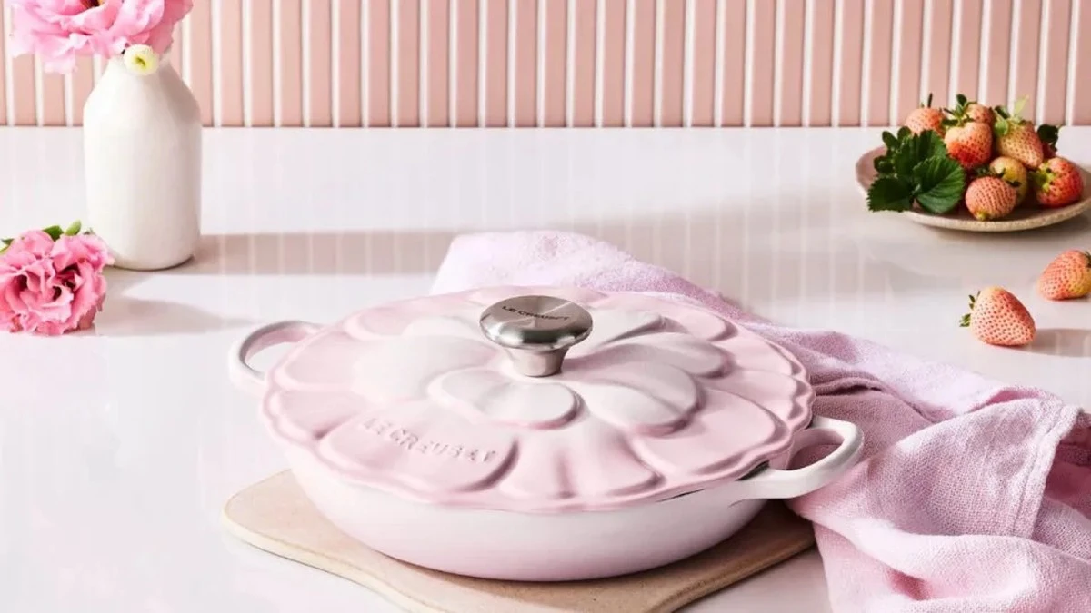 Dlaczego wiosenna kolekcja Le Creuset zmienia zasady dekoracji twojej kuchni
