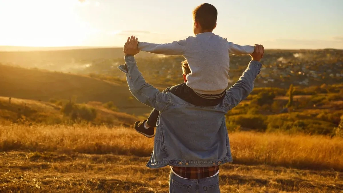Dlaczego poziom testosteronu u ojców spada (i dlaczego to świetna wiadomość)