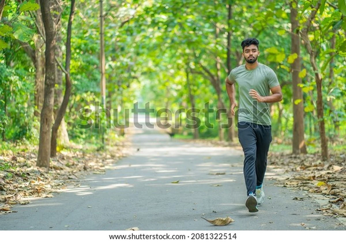 Dlaczego serce potrzebuje 30 minut spaceru zamiast morderczego treningu - image 1