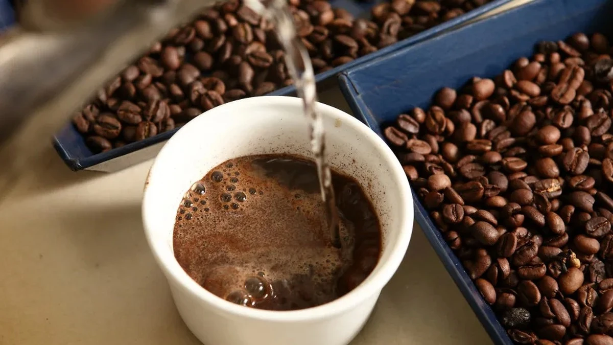 Dlaczego naukowcy z Porto radzą, by nie wyrzucać miąższu kawy