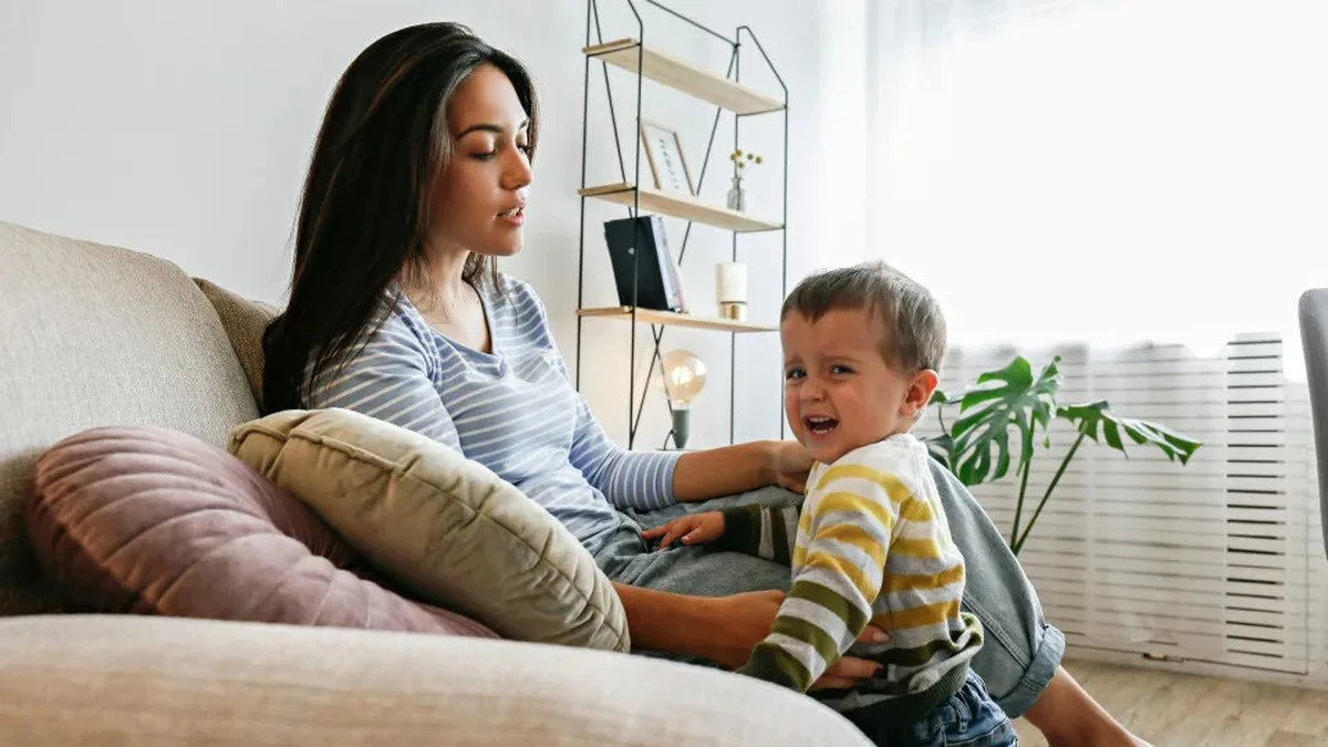 Metoda „Jessica”: czy ten wiralowy sposób na dziecięce ataki złości naprawdę działa?