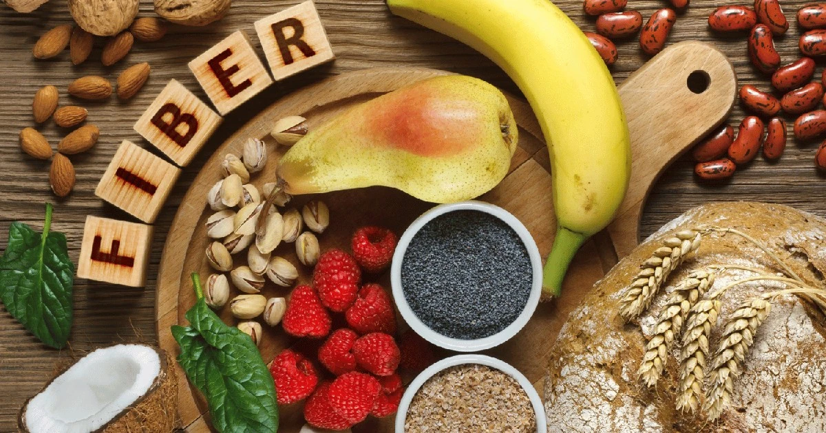 Dlaczego lekarze gastroenterolodzy zawsze pytają o ilość błonnika w Twojej diecie - image 1