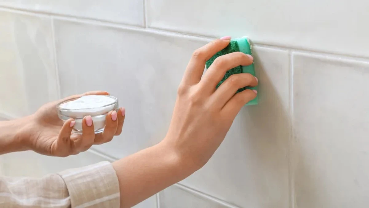 Sześć miejsc w domu, które wyczyścisz pastą z sody szybciej niż chemią