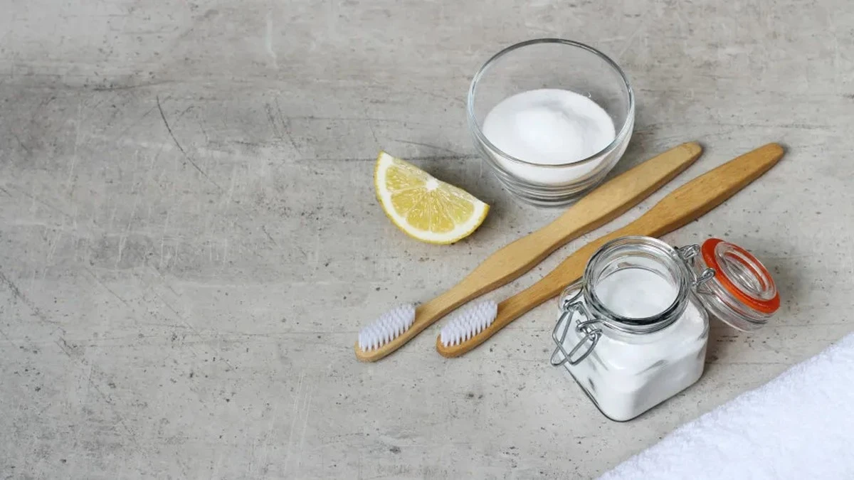 Dlaczego domowe sposoby na wybielanie zębów niszczą Twój szkliwo
