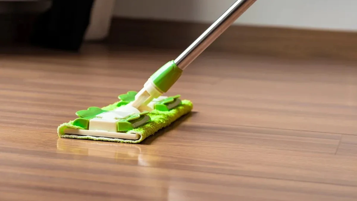 Pięć nieoczywistych sposobów na wykorzystanie mopa, o których nie miałaś pojęcia