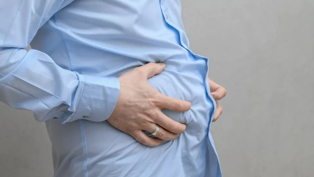 Dlaczego brzuch staje się twardy po jedzeniu i kiedy naprawdę warto się tym martwić