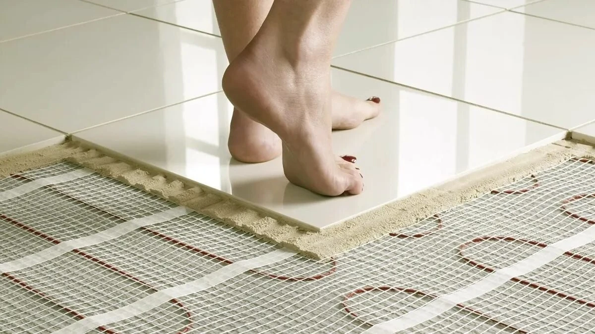 Dlaczego Polacy masowo porzucają „podłogówkę”? Ten system ogrzewania bije rekordy w 2026 roku