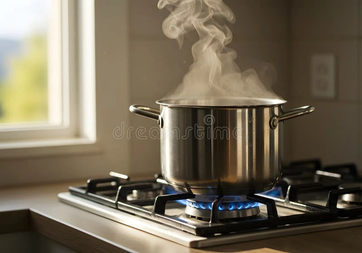 dlaczegoniewart-extra-1.webp Dlaczego nie warto wkładać gorącego garnka prosto do lodówki - image 1