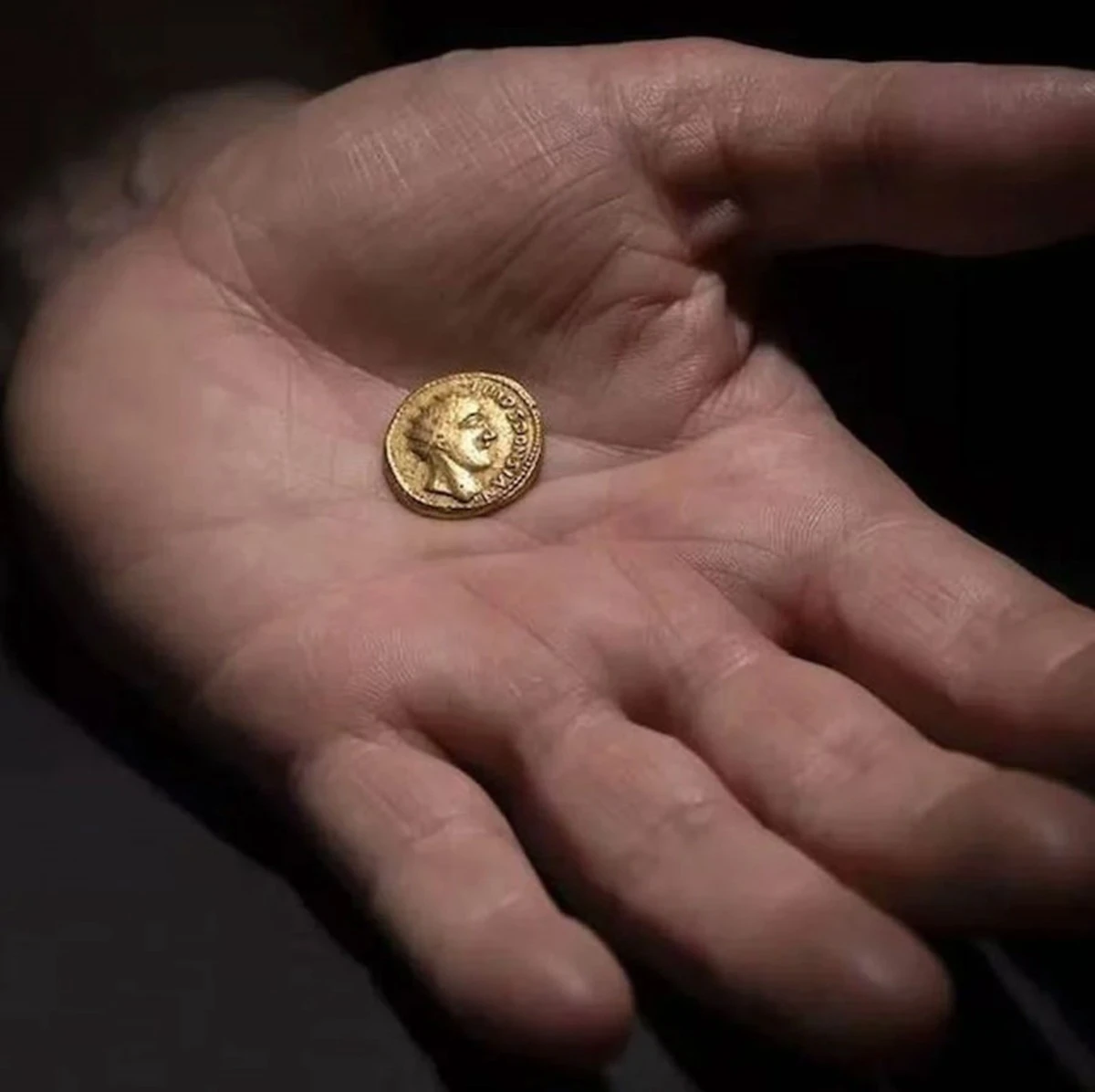 trzyznakizodiak-extra-1.webp Trzy znaki zodiaku, które od 16 marca zaczną przyciągać pieniądze - image 1