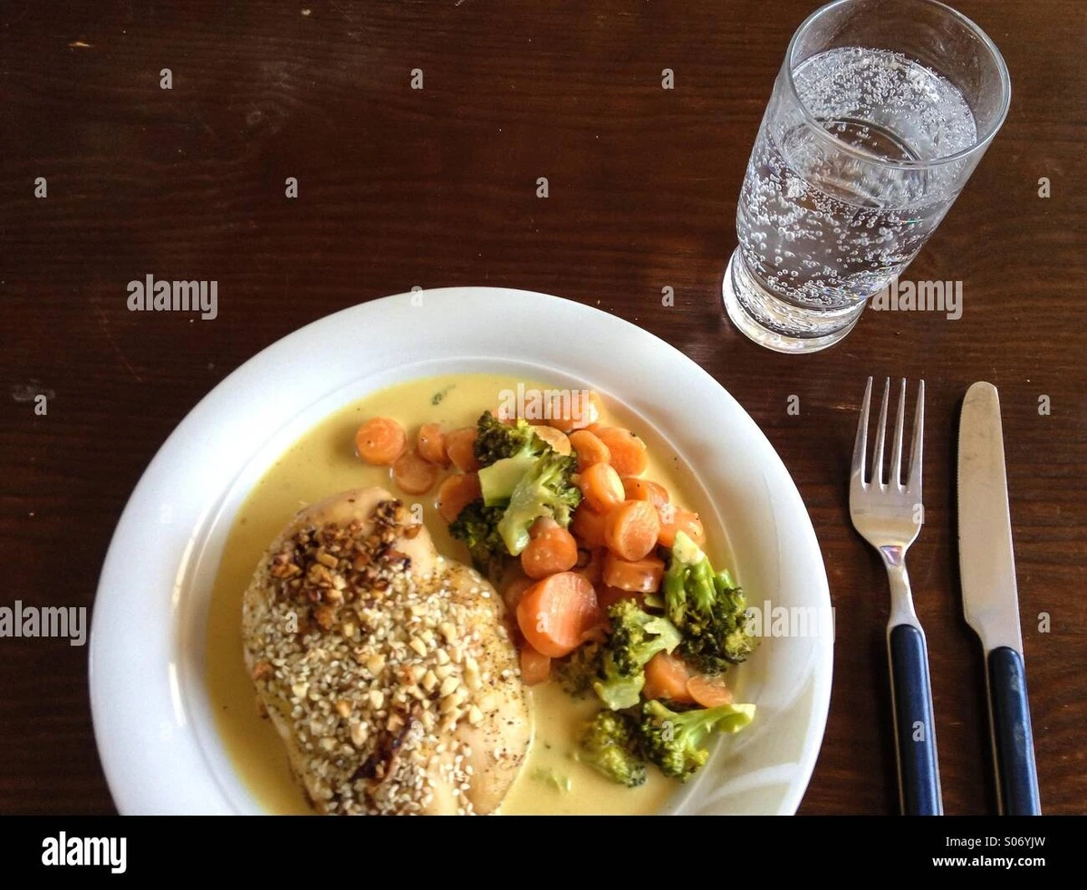 dlaczegorannyyk-extra-1.webp Dlaczego ranny łyk wody do obiadu to wcale nie taki zły pomysł - image 1