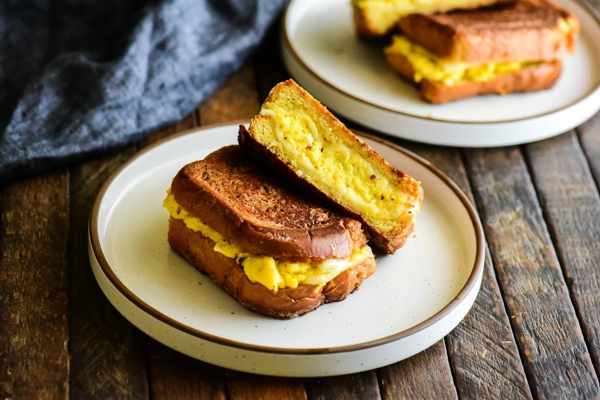 Dlaczego warto przygotować francuskie tosty w wersji wiosennej - image 1