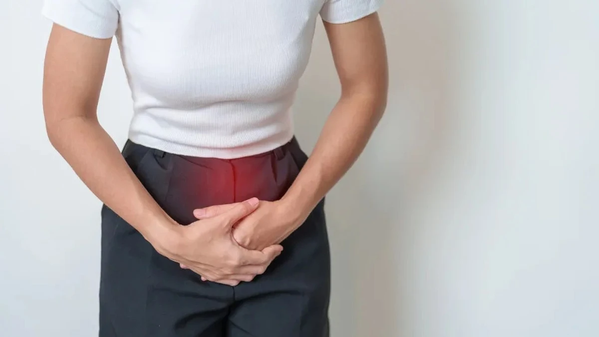 Cztery sygnały, które ostrzegają przed rakiem jajnika – większość kobiet je ignoruje