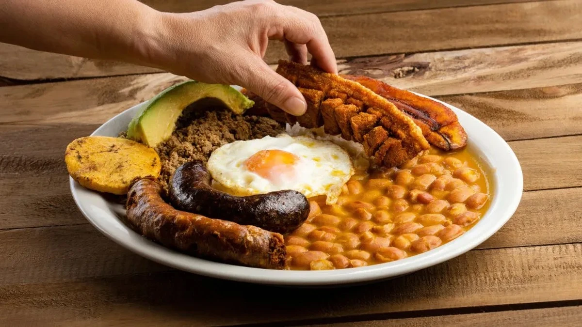 Bandeja paisa: dlaczego ten kolumbijski posiłek daje tyle energii piłkarzom