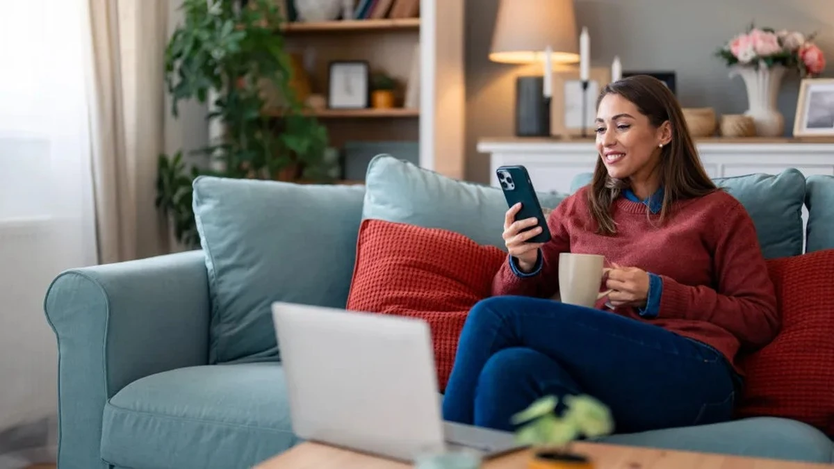 Dlaczego oglądanie filmów z jedzeniem może pomóc ci w odchudzaniu