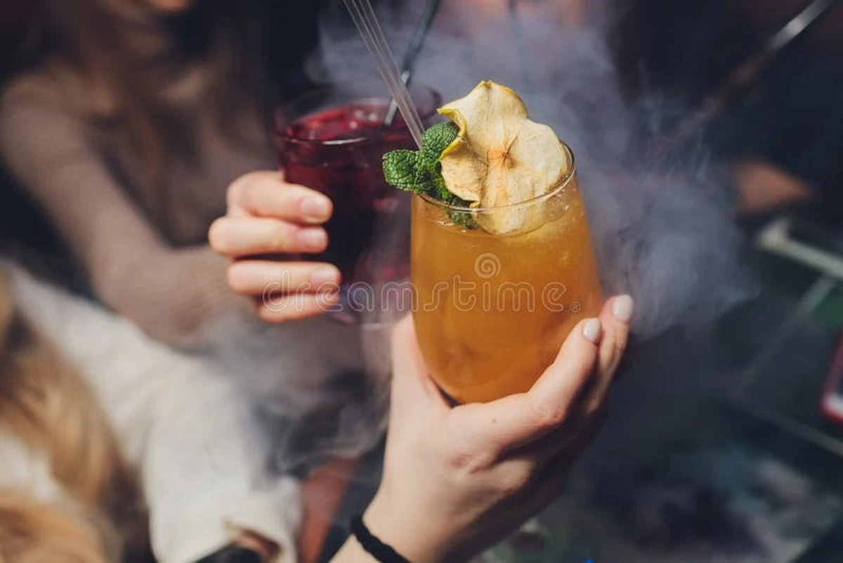 singlenabarze2p-extra-1.webp Single na barze: 2 proste drinki zamiast walentynkowej nudy - image 1