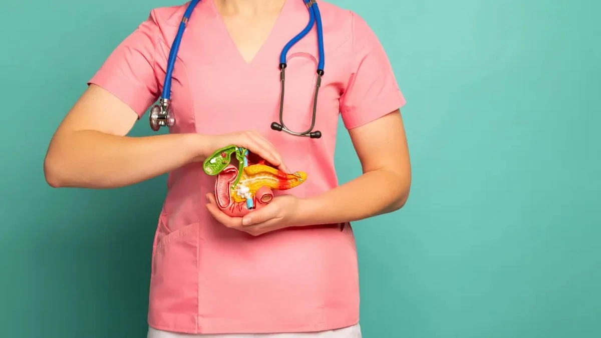 Dlaczego ten ból brzucha to nie jest zwykła niestrawność: sygnały, których nie wolno ignorować