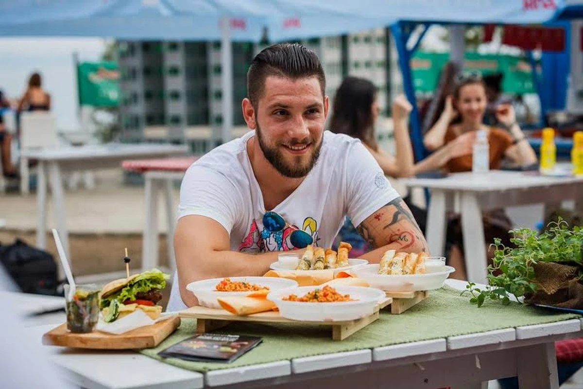 dlaczegokucharz-extra-1.webp Dlaczego kucharze z Europy lecą na drugi koniec świata z jedną walizką przypraw - image 1