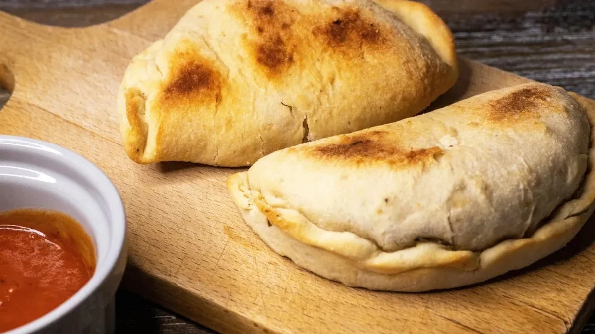 Dlaczego warto mieć własne domowe „hot pockets” w zamrażarce