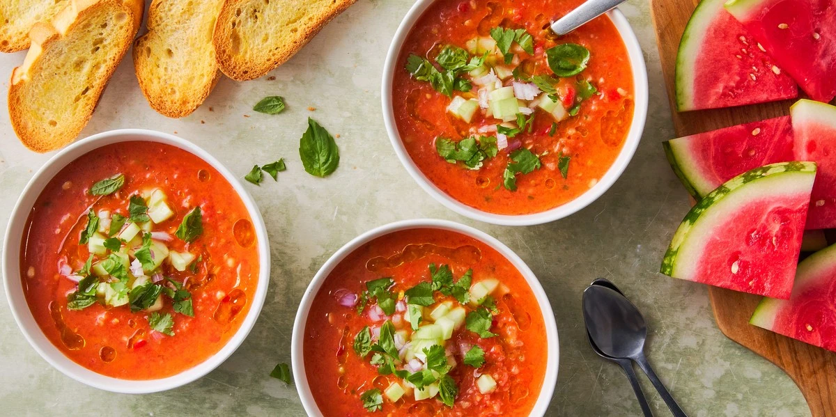 Dlaczego szefowie kuchni dodają arbuza do klasycznego gazpacho - image 1